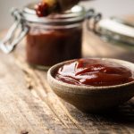 bbq sauce in bowl
